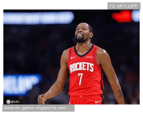 火箭队在2017年5月6号的精彩对决中迎战强敌，争夺季后赛晋级机会